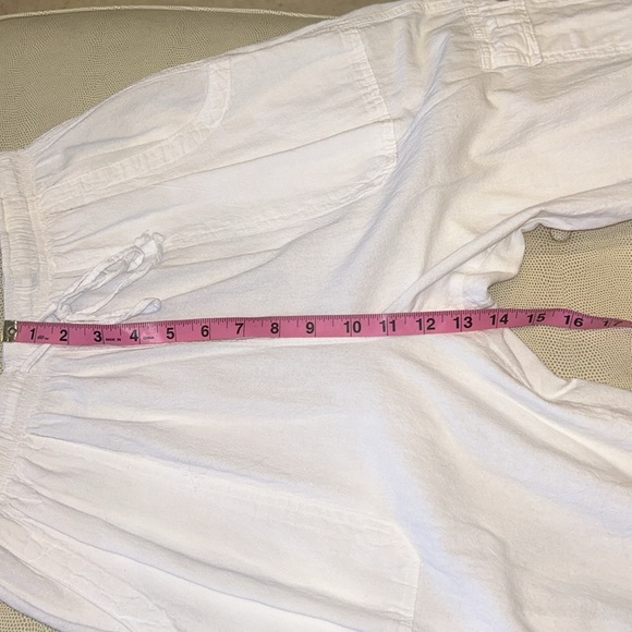 Frama’z White Cotton Capris - Picture 10 of 12